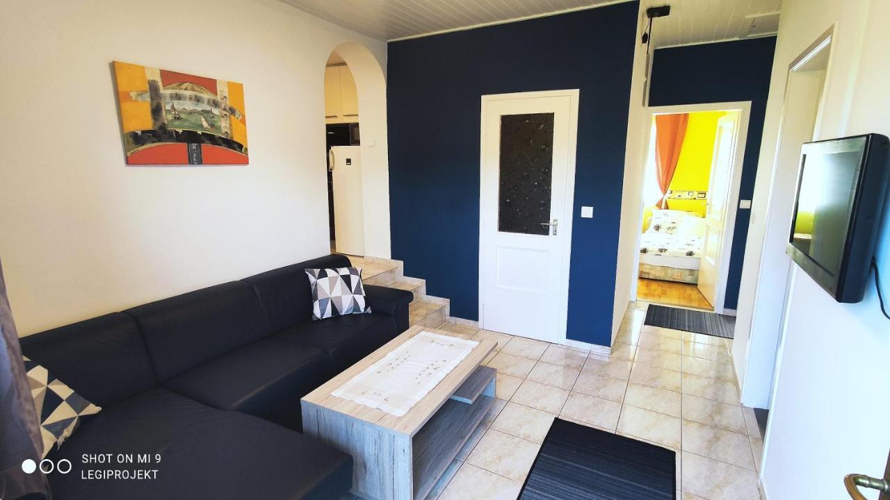 شقة Papp Apartmanhaz فونيارتْسفاشغ المظهر الخارجي الصورة